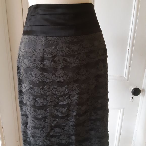H&M lace Skirt size 12 - Picture 5 of 16
